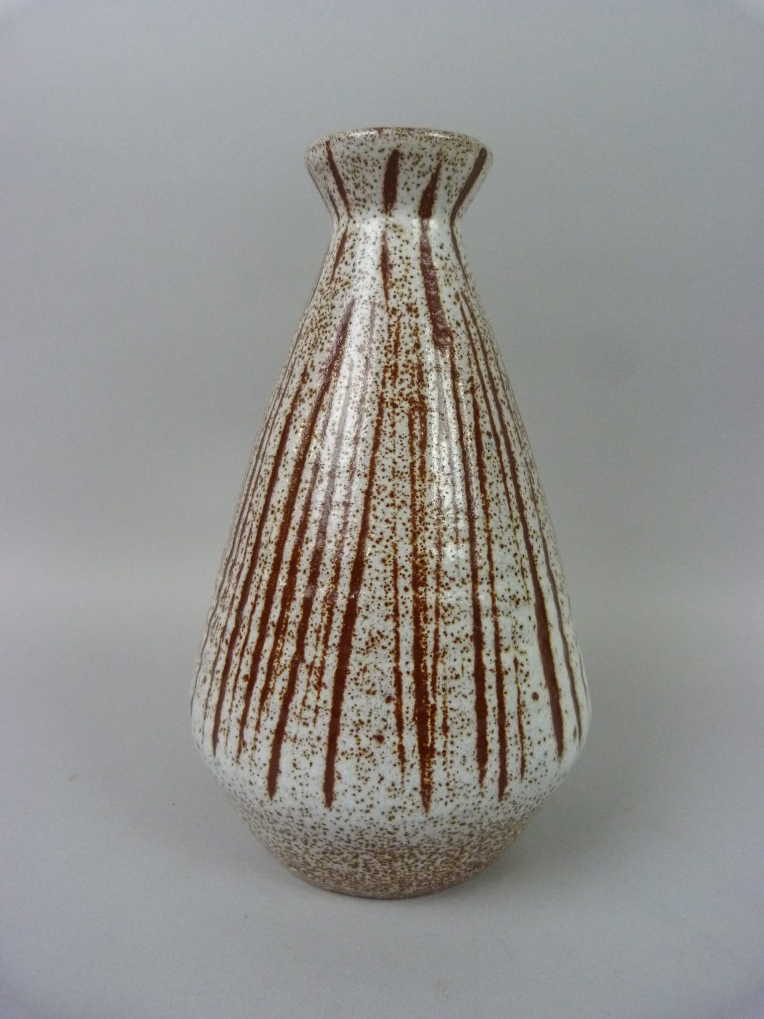 Lot 392